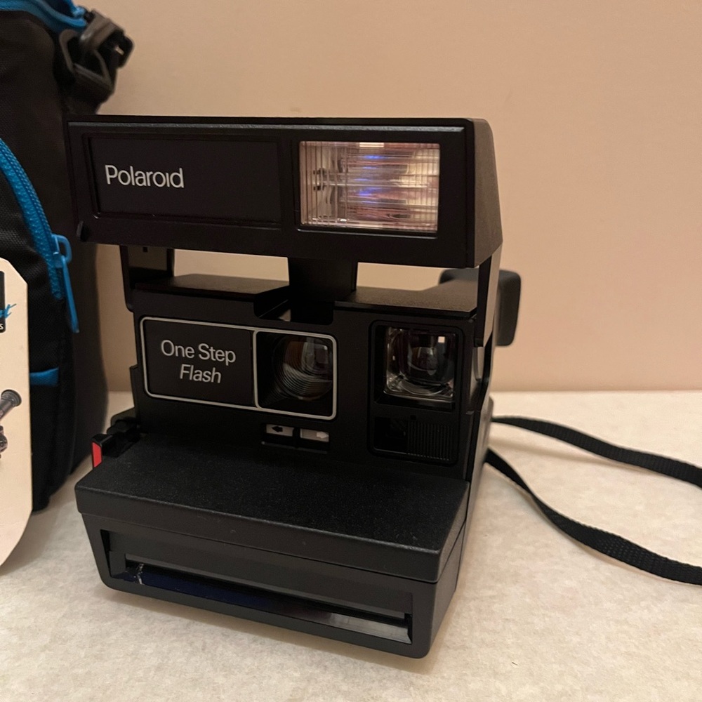 Polaroid onestep flash instant camera, vintage polaroid 600 series, - Picture 2 of 4